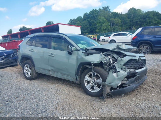 Toyota Rav4 Xle 2020 JTMP1RFV0LJ036143 головне зображення