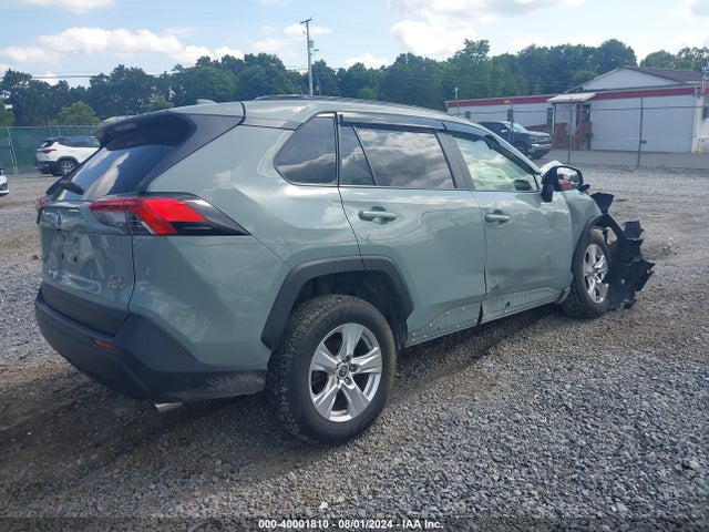 Toyota Rav4 Xle 2020 JTMP1RFV0LJ036143 Image 4