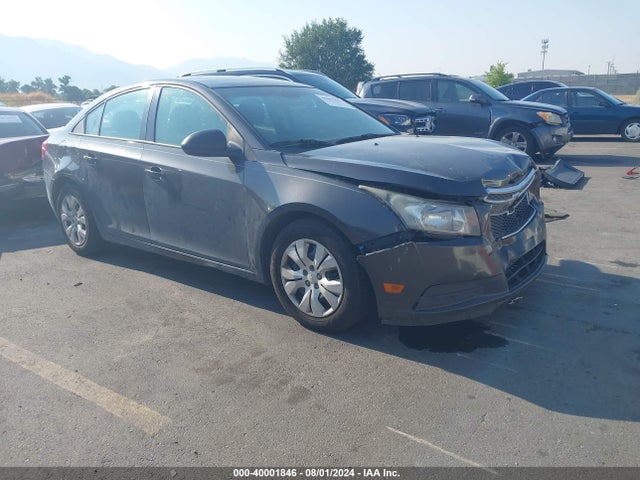 2014 1G1PA5SH2E7142756 main image