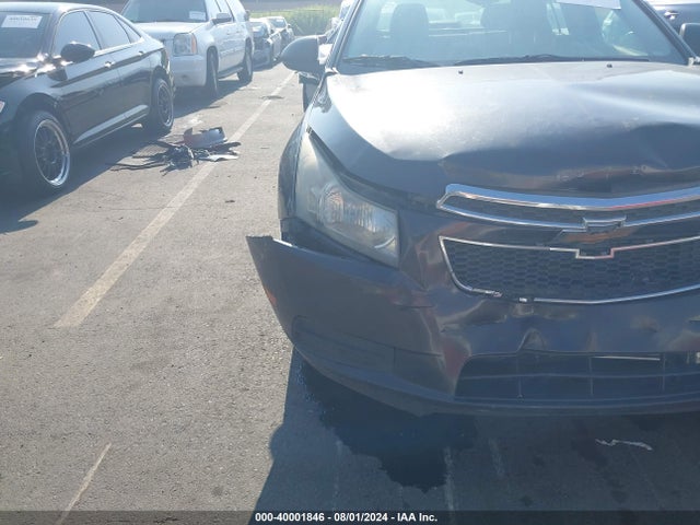 Chevrolet Cruze Ls Auto 2014 1G1PA5SH2E7142756 Image 6