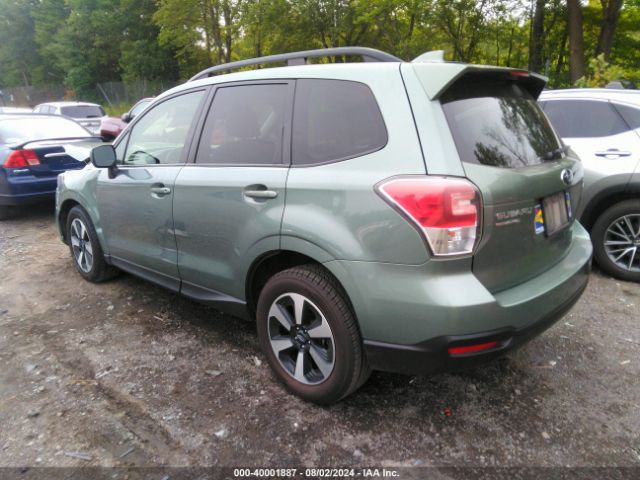 JF2SJAEC7JH575134 Subaru Forester 2.5i Premium