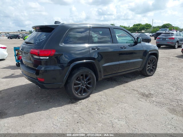 1C4RJEAG4KC572235 Jeep Grand Cherokee Altitude 4x2