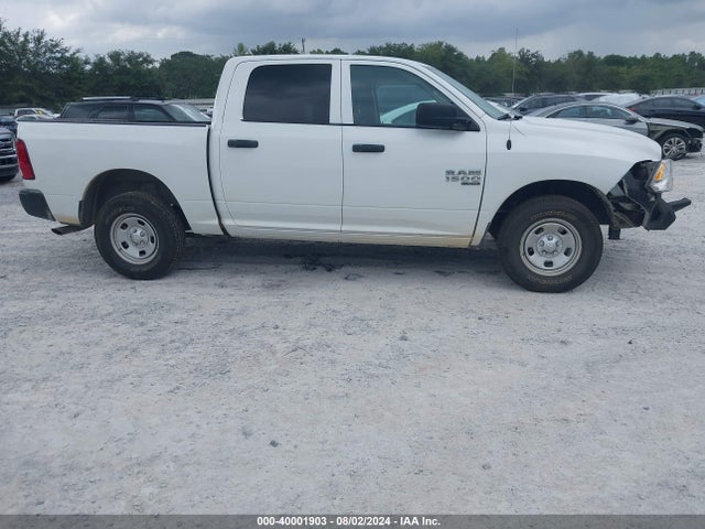 3C6RR6KG0NG172601 RAM 1500 Classic Tradesman  4x2 5'7 Box