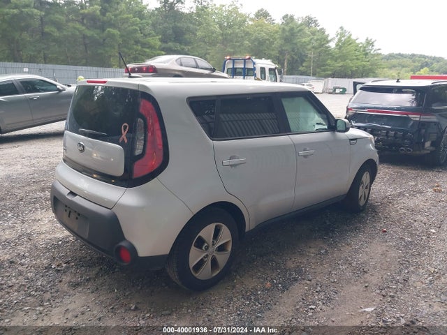 KIA Soul 2016 KNDJN2A20G7849886 Image 4