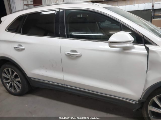 5LMCJ3C90KUL26777 Lincoln Mkc Reserve