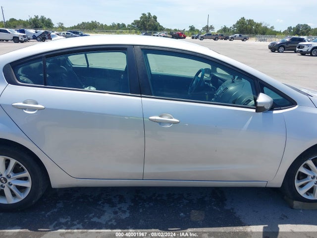 Aukcja sprzedaży 2017 Kia Forte Lx, vin: 3KPFL4A71HE117223, numer aukcji: 40001967