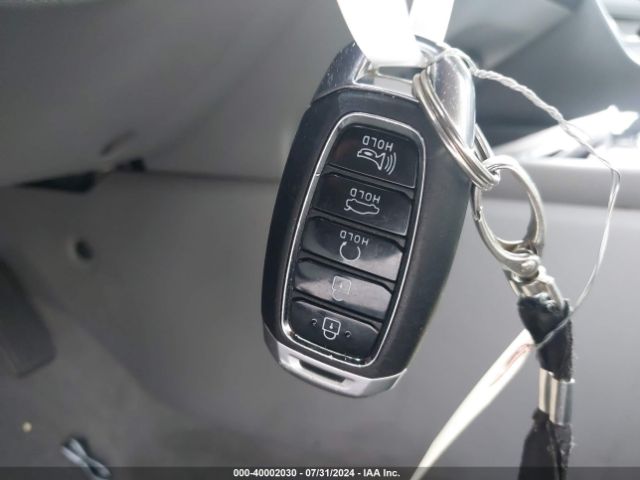 5NPLM4AG5MH017793 Hyundai ELANTRA SEL