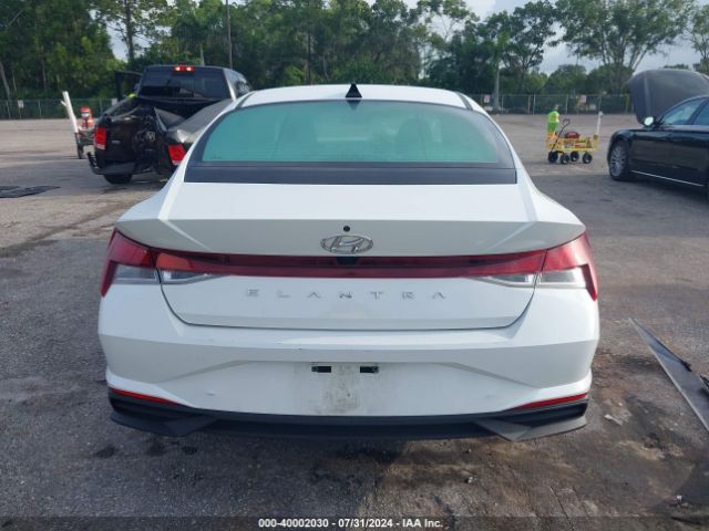 5NPLM4AG5MH017793 Hyundai ELANTRA SEL