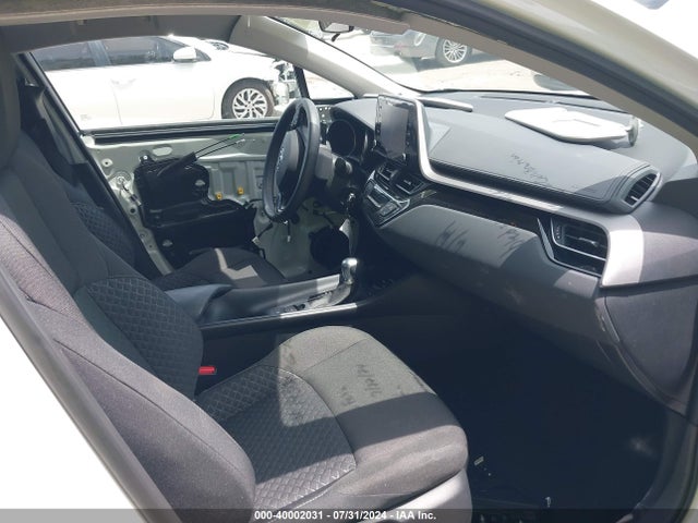 Toyota C-HR LE 2021 NMTKHMBX6MR124049 Image 5