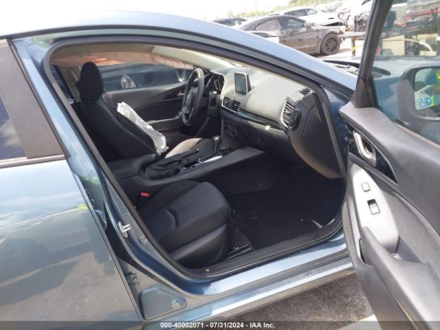 3MZBM1J7XGM328464 Mazda Mazda3 I Sport