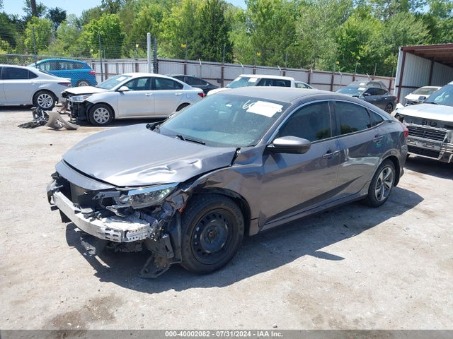 Honda Civic Lx 2018 2HGFC2F50JH602928 Image 2