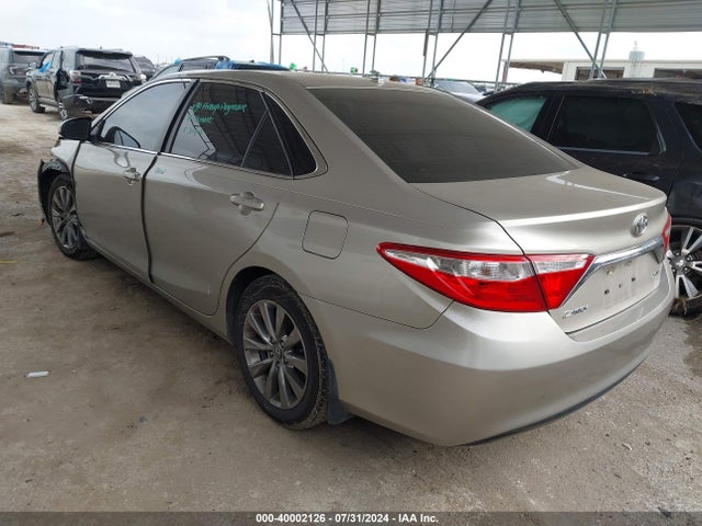 Toyota CAMRY XLE 2015 4T4BF1FK2FR465758 Image 3