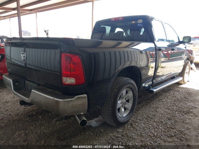 1C6RR6FG0KS686026 RAM 1500 Classic Tradesman Quad Cab 4x2 6'4 Box