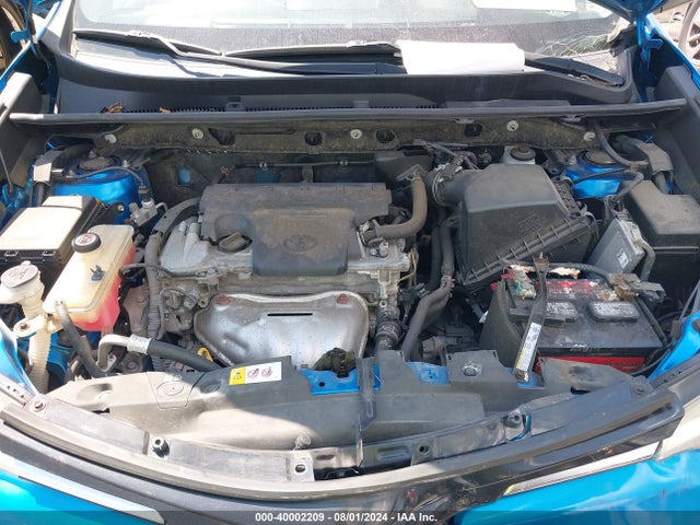 Toyota RAV4 LE 2017 JTMZFREV8HJ701745 Image 10