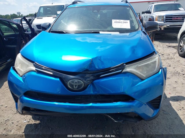 Toyota RAV4 LE 2017 JTMZFREV8HJ701745 Image 12