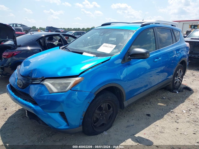 Toyota RAV4 LE 2017 JTMZFREV8HJ701745 Image 2