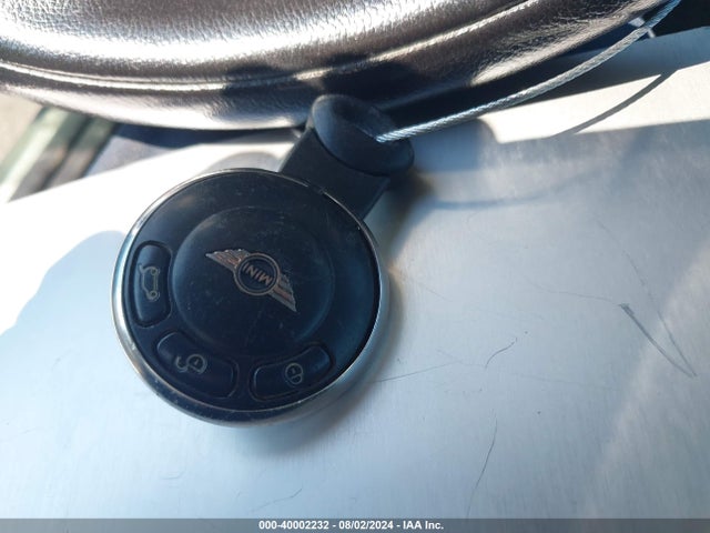2011 MINI COOPER S WMWSV3C52BTY24793 Photo 10