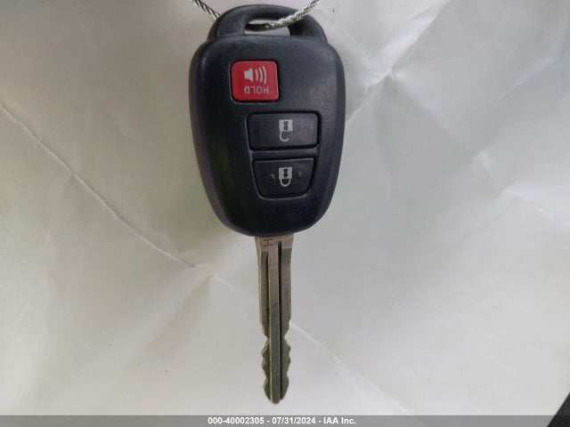 Toyota Prius C Two 2015 JTDKDTB33F1112560 Image 11