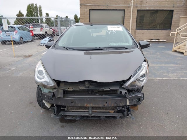 Toyota Prius C Two 2015 JTDKDTB33F1112560 Image 13