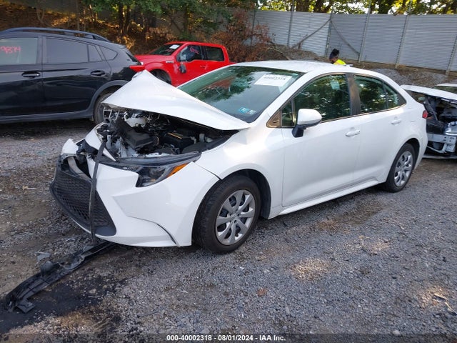 Toyota COROLLA LE 2021 5YFEPMAE8MP264405 Image 2