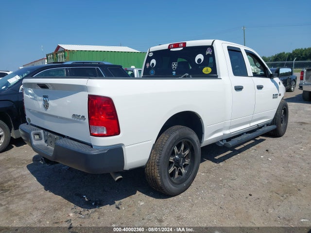 1C6RR7FT2JS145111 RAM 1500 Tradesman Quad Cab 4x4 6'4 Box