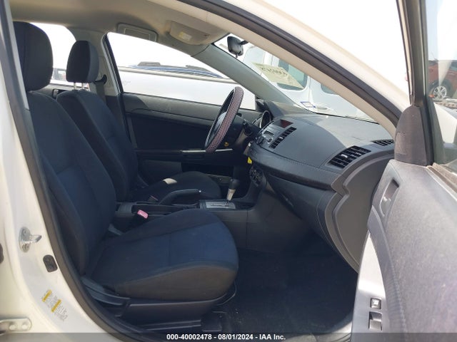 2010 MITSUBISHI LANCER JA32U1FU8AU003623 Photo 4