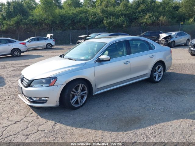 1VWBT7A39FC092652 Volkswagen Passat 1.8t Se