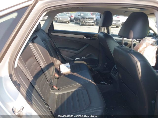 1VWBT7A39FC092652 Volkswagen Passat 1.8t Se