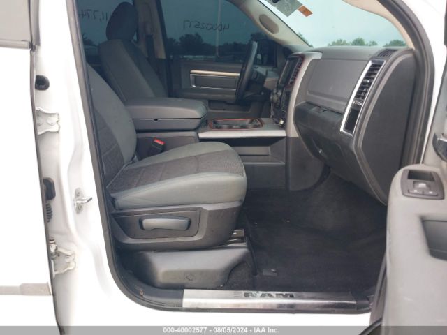 1C6RR7LM7FS732828 RAM 1500 Big Horn