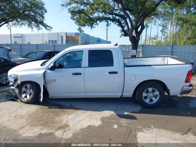 1C6RR7LG6PS517100 RAM 1500 Classic Slt  4x4 5'7 Box