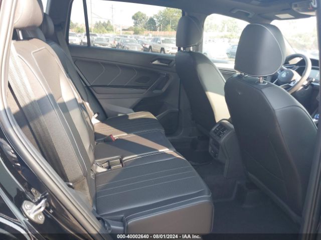 3VV8B7AX7RM063920 Volkswagen Tiguan 2.0t Se R-line Black