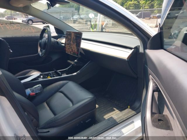 5YJ3E1EB8KF442320 Tesla Model 3 Long Range/performance