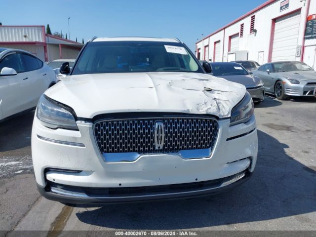 5LM5J7WC5NGL10570 Lincoln Aviator Reserve