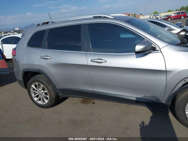 1C4PJLLB7KD267190 Jeep Cherokee Latitude Plus Fwd