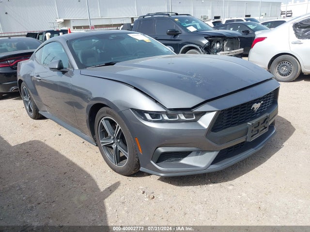 2024 1FA6P8TH2R5107370 main image