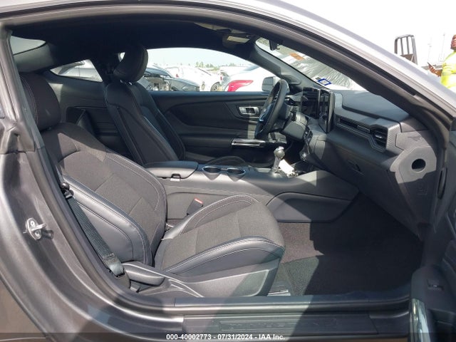 Ford Mustang Ecoboost Fastback 2024 1FA6P8TH2R5107370 Image 5