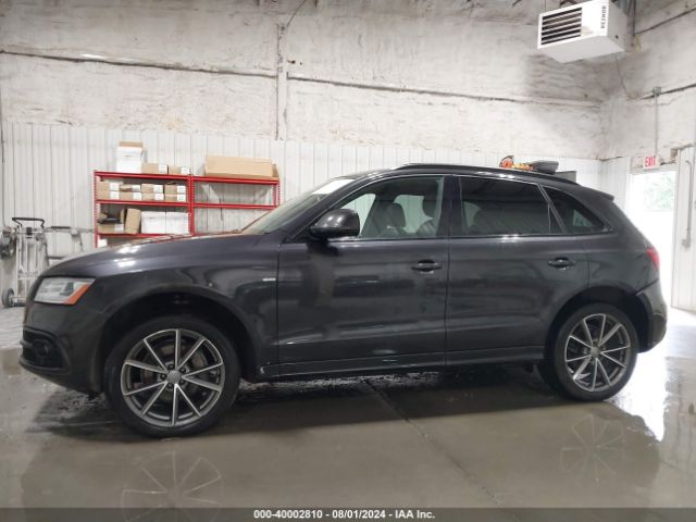 WA1D7AFP7HA090481 Audi Q5 3.0t Premium Plus