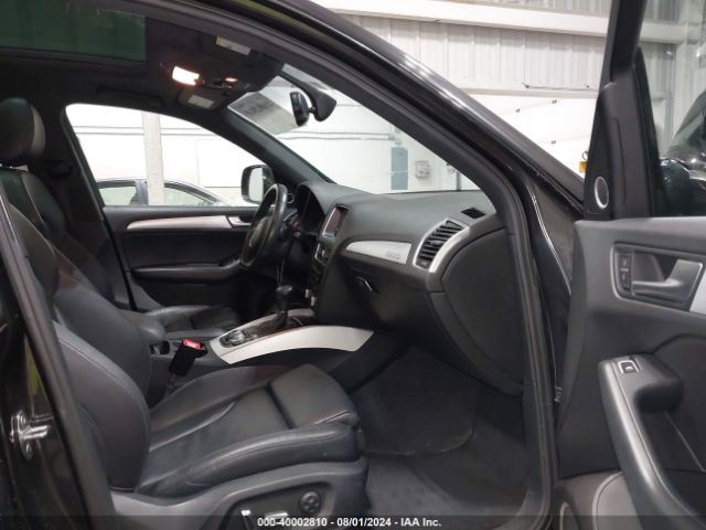 WA1D7AFP7HA090481 Audi Q5 3.0t Premium Plus