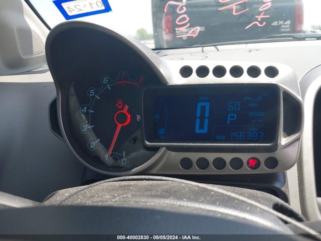 Chevrolet Sonic Lt Auto 2015 1G1JC5SH2F4213697 Image 7