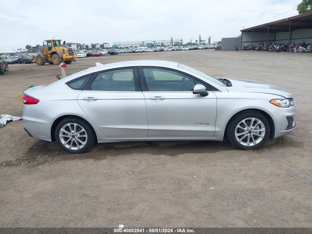 Ford Fusion Hybrid Se 2019 3FA6P0LU0KR175183 Image 14