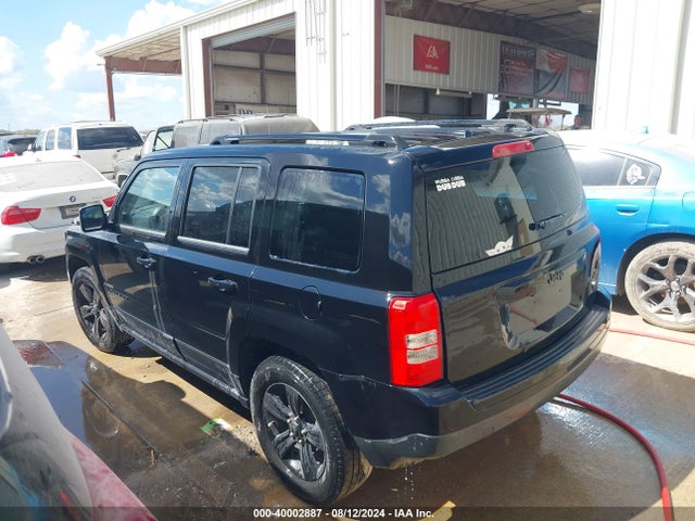 Jeep Patriot Altitude 2014 1C4NJPBA4ED690627 Image 3