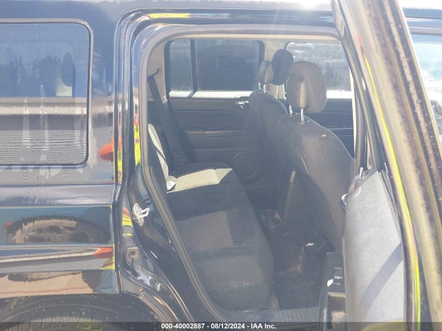 Jeep Patriot Altitude 2014 1C4NJPBA4ED690627 Image 8