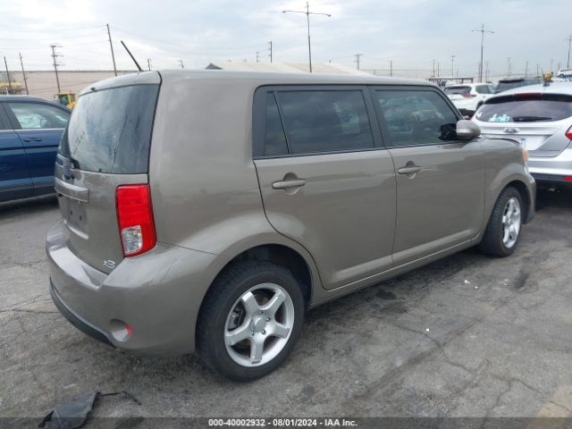 JTLZE4FE3EJ060119 Scion XB