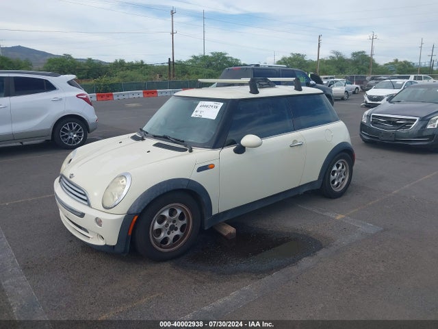 2005 MINI COOPER WMWRC33425TJ67199 Photo 1