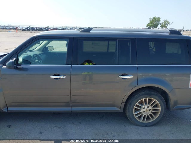 Ford FLEX SEL 2018 2FMHK6C8XJBA22830 Image 13