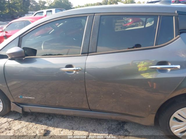 1N4AZ1CP9JC309819 Nissan LEAF S