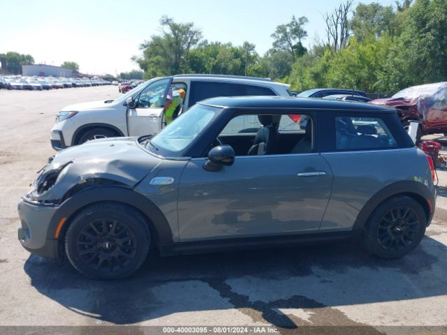 WMWXP7C57H2A44510 Mini Hardtop Cooper S