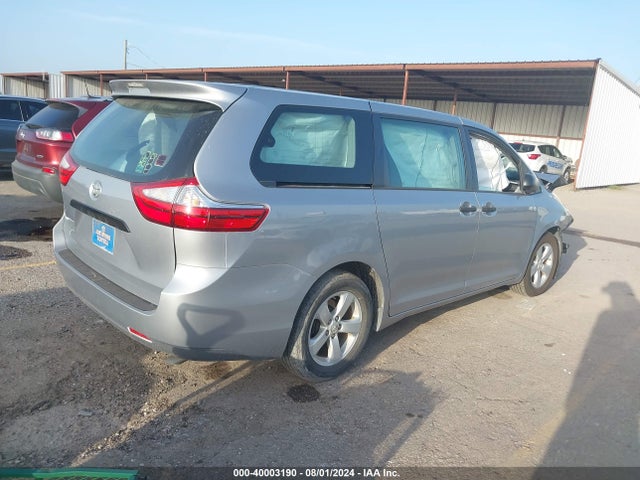 Toyota Sienna L 7 Passenger 2015 5TDZK3DC6FS547240 Image 4