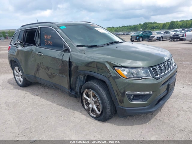 Jeep Compass Latitude 4x4 2018 3C4NJDBB0JT239805 Image 1