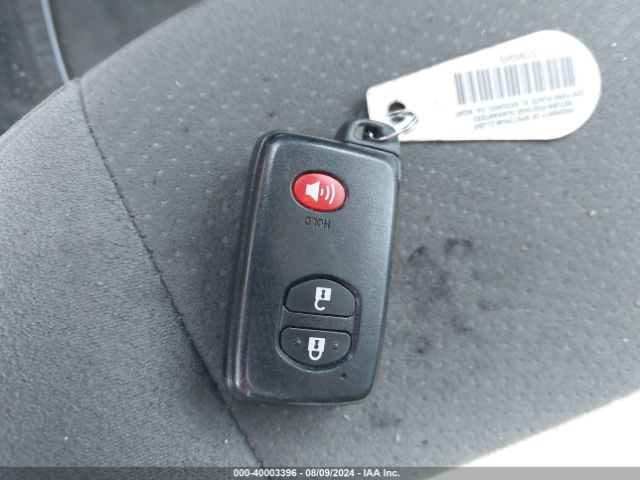 JTDKN3DU8F0445166 Toyota Prius Two
